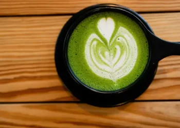 Begini Cara Aman Konsumsi Matcha agar Terhindar dari Anemia bagi Wanita