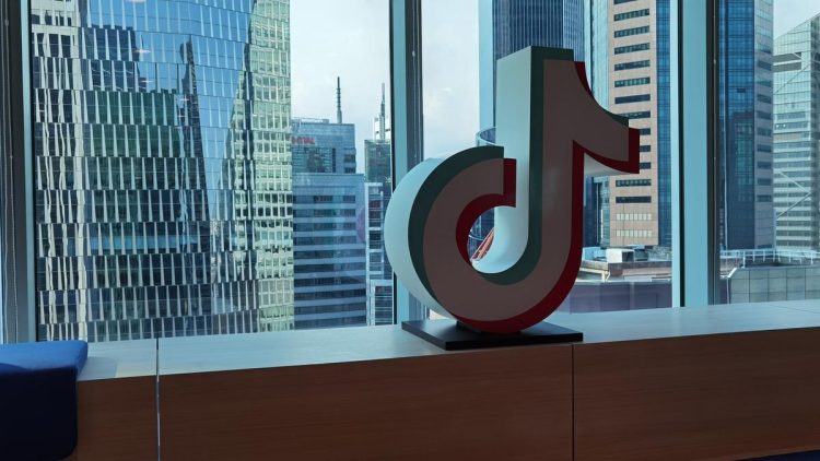 Cabut Pembekuan TikTok dan Janji Pengawasan Digital yang Lebih Ketat