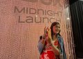 Pembeli Pertama iPhone 17 Pro Max Antre dari Jam 3 Pagi Demi Mystery Box 8 Juta