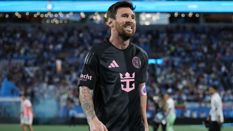 Messi Perpanjang Kontrak di Klub AS, Akan Bermain Hingga Usia 41 Tahun